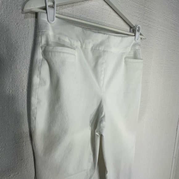 Soft surroundings white pants size M - Picture 2 of 9